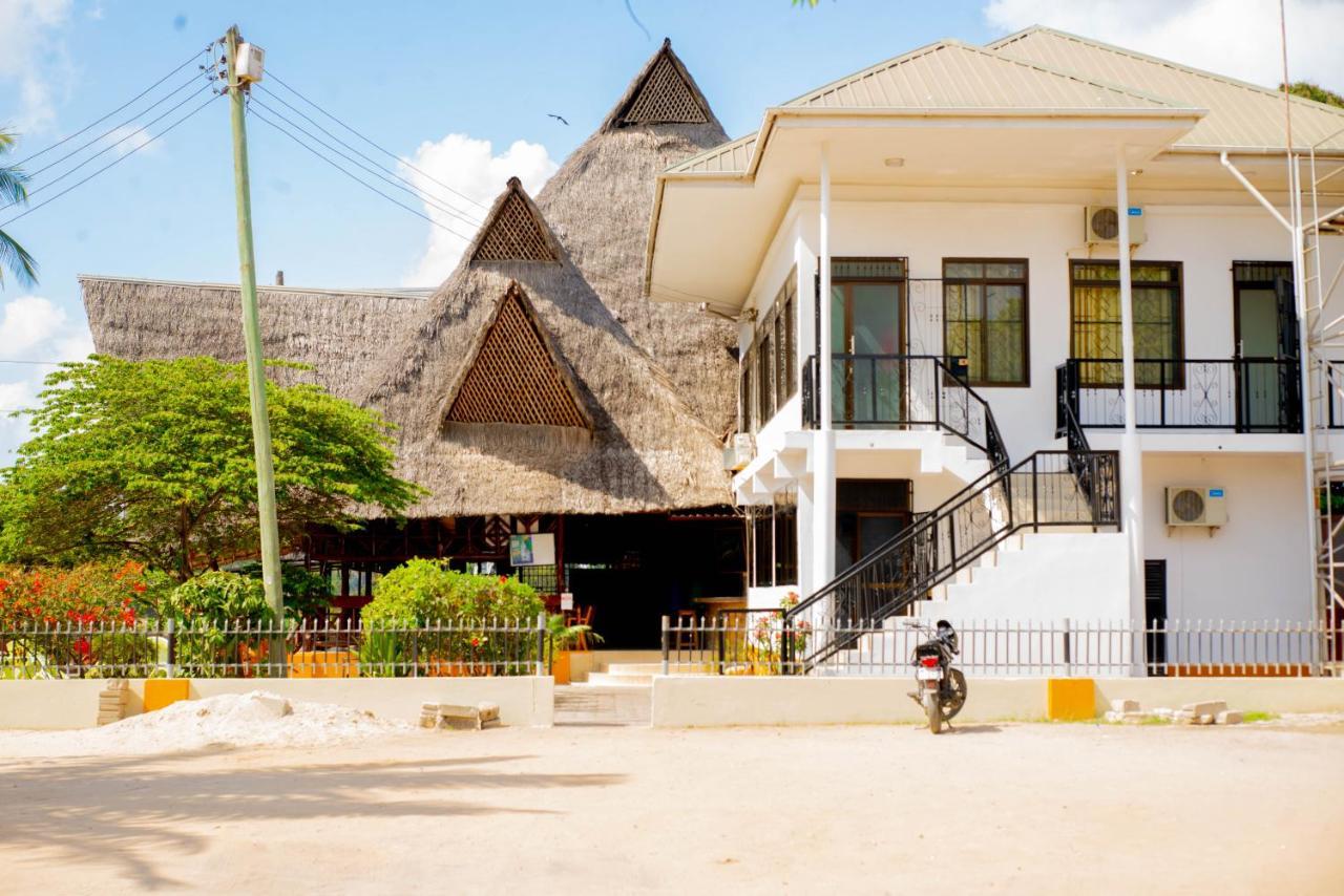 دار السلام Flamingo Hotel Kinyerezi المظهر الخارجي الصورة